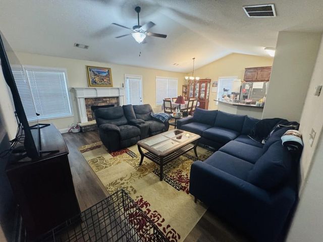 110 Manchester Lane, Jefferson, GA 30549