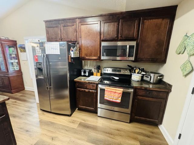 110 Manchester Lane, Jefferson, GA 30549