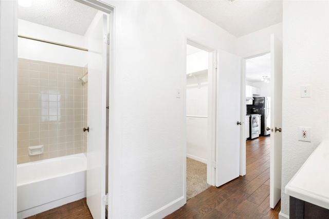 5981 Arapaho Road 1607, Dallas, TX 75248