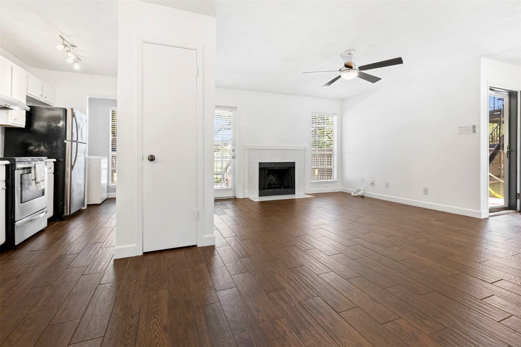 5981 Arapaho Road 1607, Dallas, TX 75248