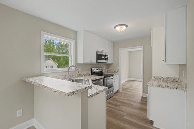 102 Woodside Court, Temple, GA 30179
