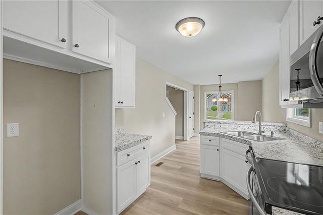 102 Woodside Court, Temple, GA 30179