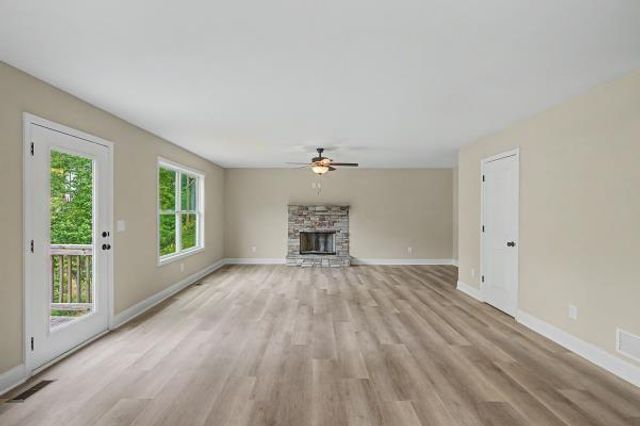 102 Woodside Court, Temple, GA 30179
