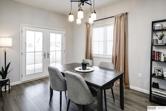 280 N 19th Street, Geneva, NE 68361