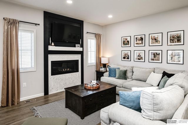 280 N 19th Street, Geneva, NE 68361