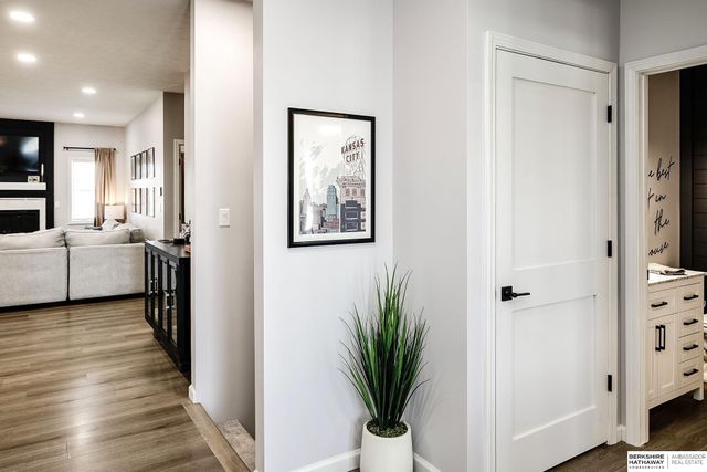 280 N 19th Street, Geneva, NE 68361