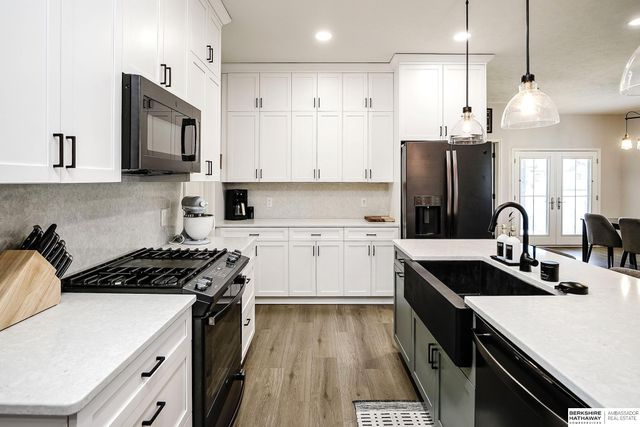 280 N 19th Street, Geneva, NE 68361