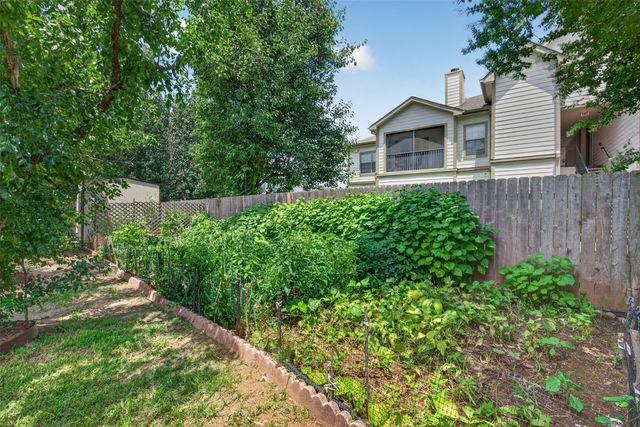 2204 Middle Creek Boulevard, Bossier City, LA 71111