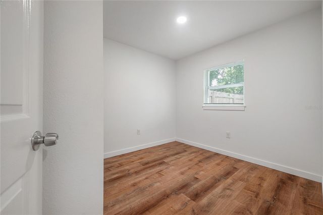 2307 E OSBORNE AVENUE 102, Tampa, FL 33610