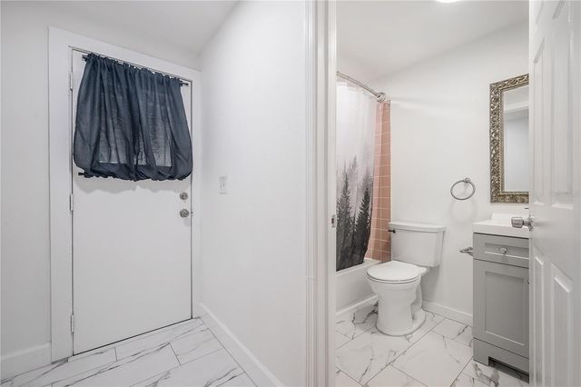 2307 E OSBORNE AVENUE 102, Tampa, FL 33610