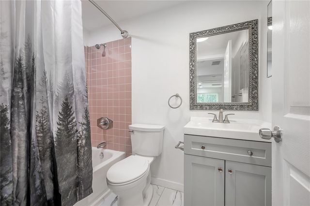 2307 E OSBORNE AVENUE 102, Tampa, FL 33610