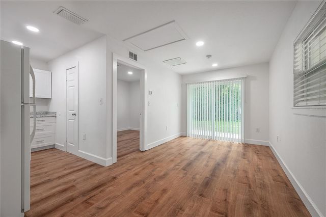 2307 E OSBORNE AVENUE 102, Tampa, FL 33610