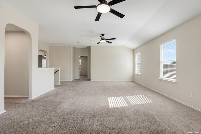 5711 ESPADA CLF, San Antonio, TX 78222