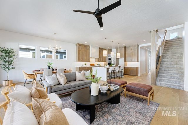 2960 E Mardia St, Meridian, ID 83642