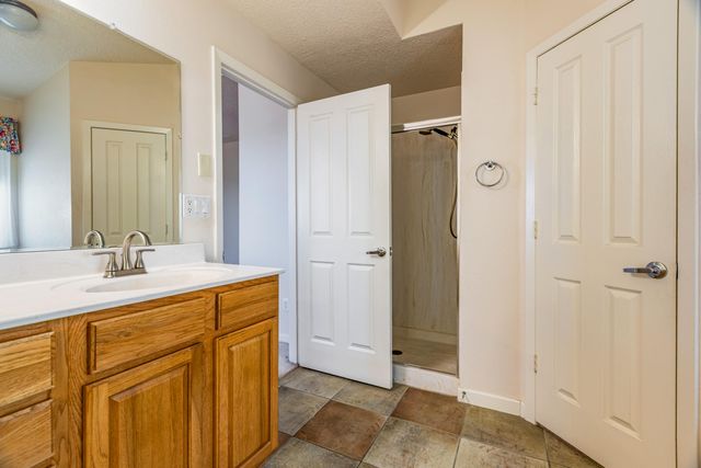 324 Encantado Ridge Court NE, Albuquerque, NM 87124