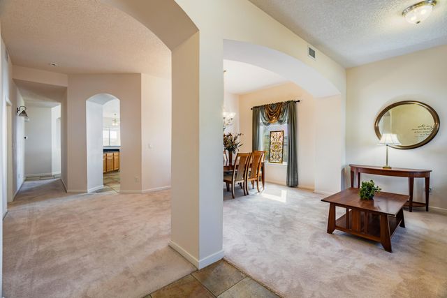 324 Encantado Ridge Court NE, Albuquerque, NM 87124