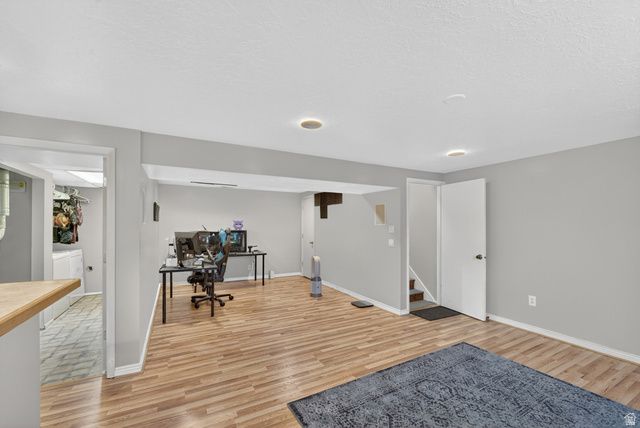 7670 S 1000 E, Midvale, UT 84047