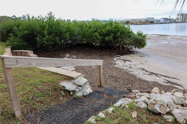 2700 BAYSHORE BOULEVARD 2105, Dunedin, FL 34698