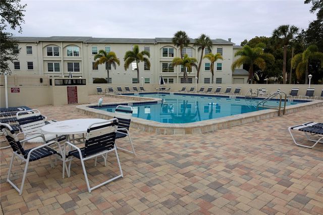 2700 BAYSHORE BOULEVARD 2105, Dunedin, FL 34698