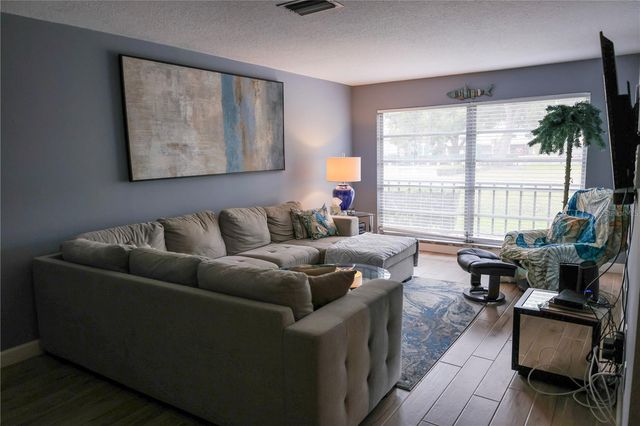 2700 BAYSHORE BOULEVARD 2105, Dunedin, FL 34698