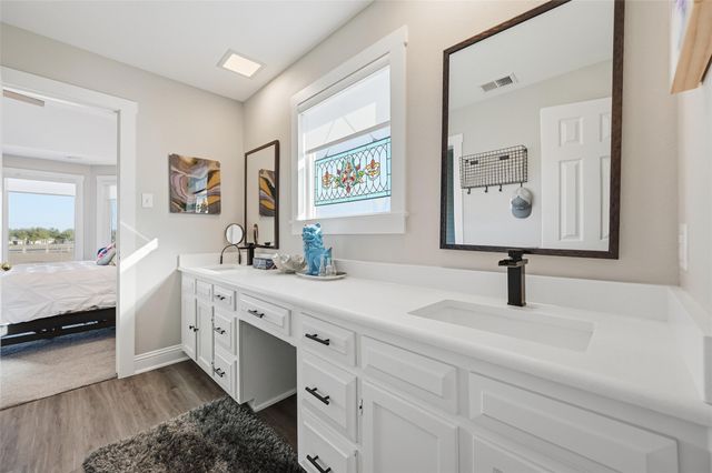 438 Johnson Lane, Ovilla, TX 75154