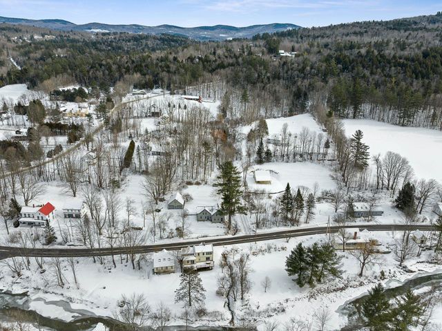 565 Main Street, Warren, VT 05674