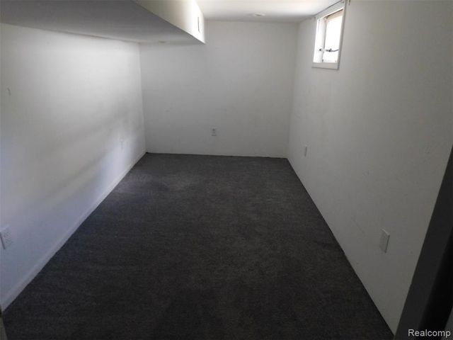 405 N Washington Avenue, Royal Oak, MI 48067