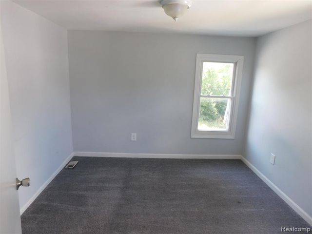 405 N Washington Avenue, Royal Oak, MI 48067