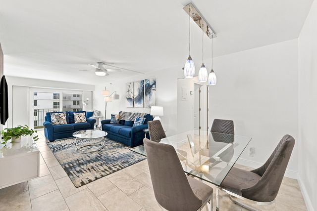 3221 S Ocean Boulevard 902, Highland Beach, FL 33487