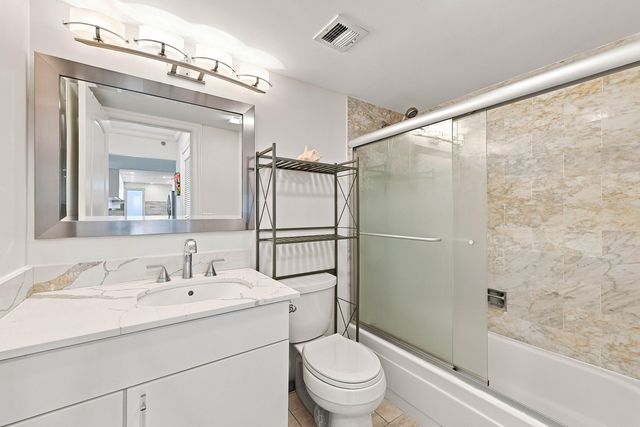 3221 S Ocean Boulevard 902, Highland Beach, FL 33487