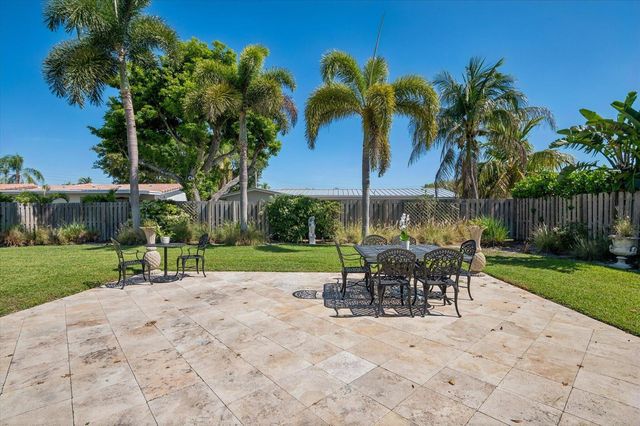 611 SE 11th Street, Pompano Beach, FL 33060