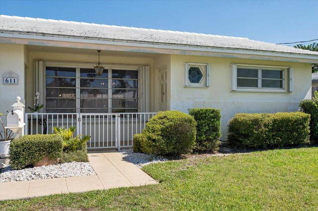 611 SE 11th Street, Pompano Beach, FL 33060