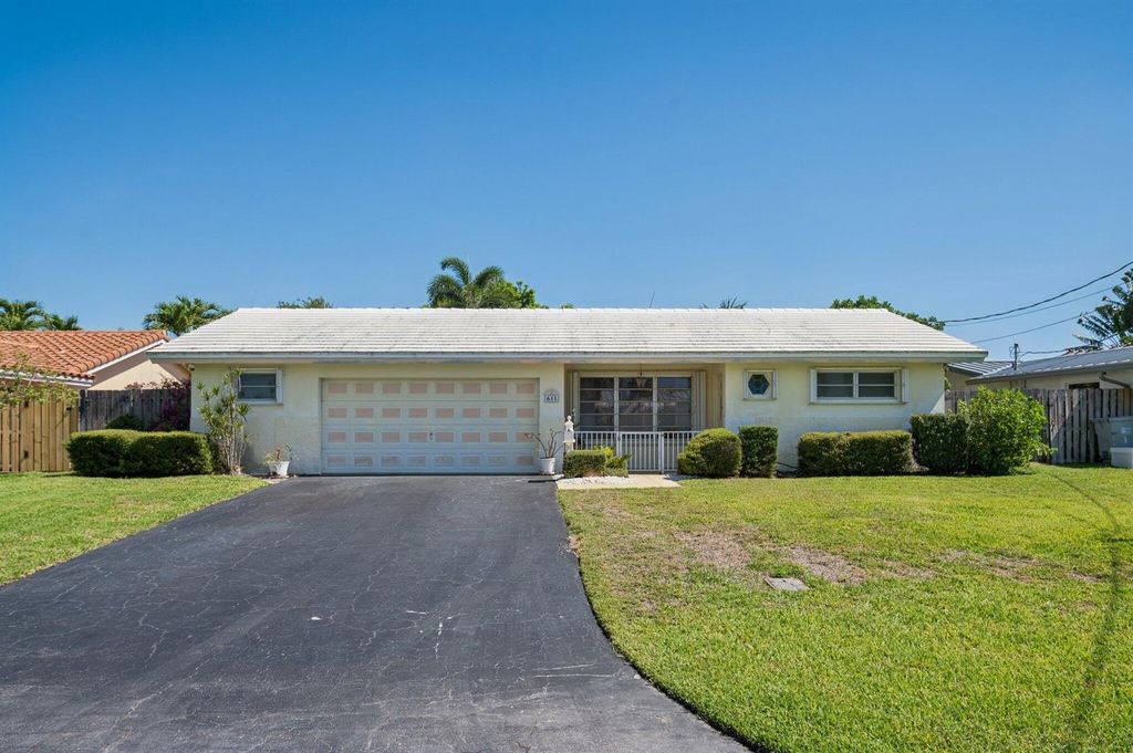 611 SE 11th Street, Pompano Beach, FL 33060