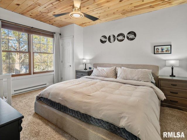 14107 German Church Road, Johnston City, IL 62951