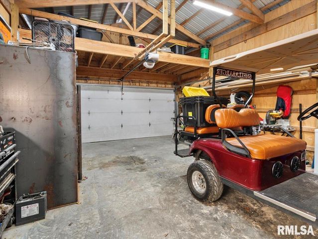 14107 German Church Road, Johnston City, IL 62951