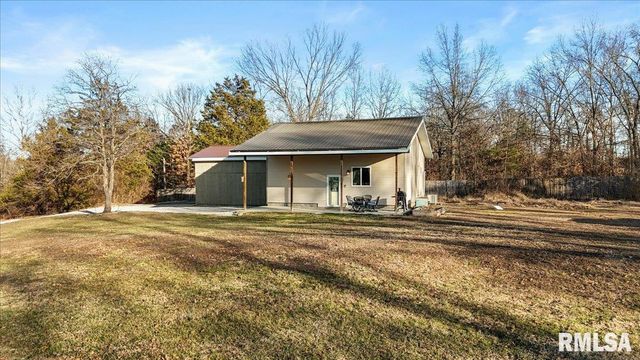 14107 German Church Road, Johnston City, IL 62951