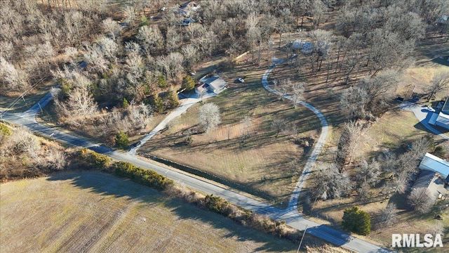 14107 German Church Road, Johnston City, IL 62951