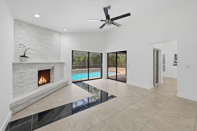 9033 NW 47th Court, Coral Springs, FL 33067