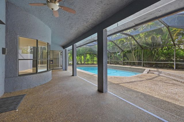 9033 NW 47th Court, Coral Springs, FL 33067