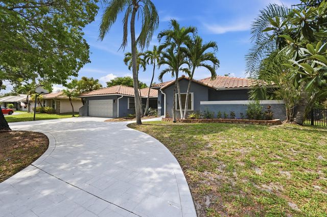 9033 NW 47th Court, Coral Springs, FL 33067
