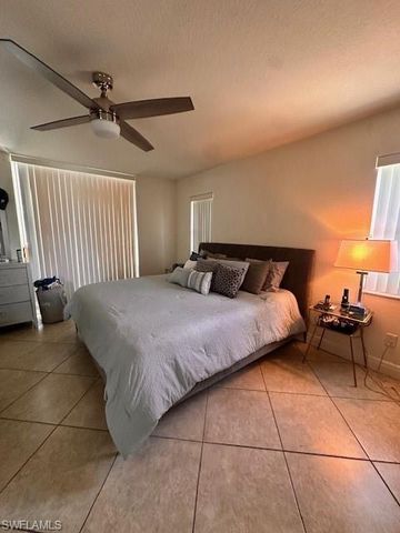 3906 SW 26th CT, Cape Coral, FL 33914