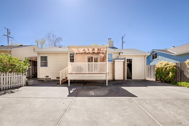 41 Meadow Ave, San Rafael, CA 94901