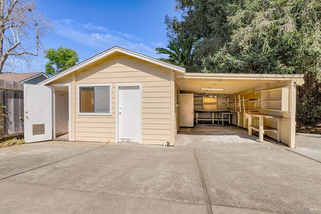 41 Meadow Ave, San Rafael, CA 94901