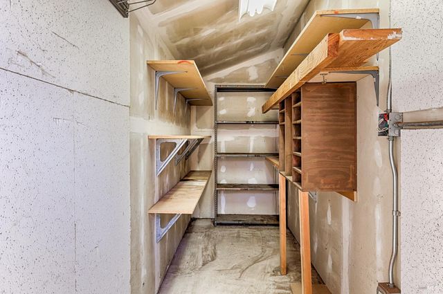 41 Meadow Ave, San Rafael, CA 94901