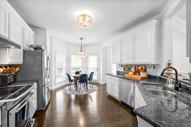 135 Weymouth Ct, Clarksville, TN 37043