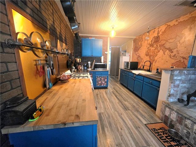 211 Taylor Street, Kingman, AZ 86401