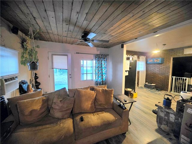 211 Taylor Street, Kingman, AZ 86401