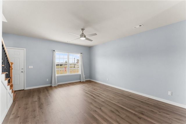 4212 SW Comstock Avenue, Bentonville, AR 72713