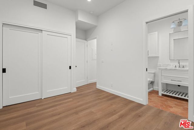 930 Lincoln Boulevard A, Santa Monica, CA 90403