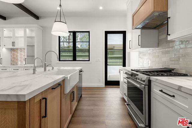 930 Lincoln Boulevard A, Santa Monica, CA 90403